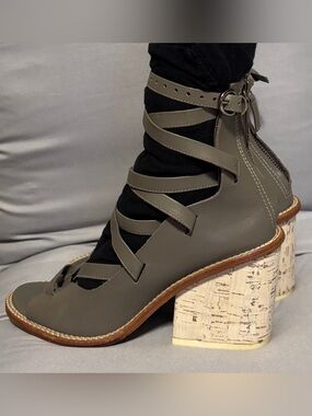 Tibi New York Gladiator Cork Block Heel Sandals Gray EU 36.5/US 6.5